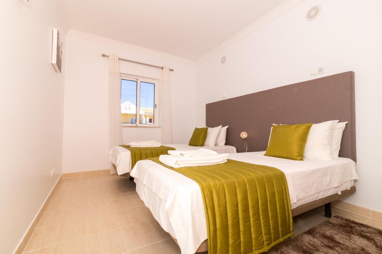 Albufeira Sunny Apartment 2 With Pool By Homing Gale  Exterior foto